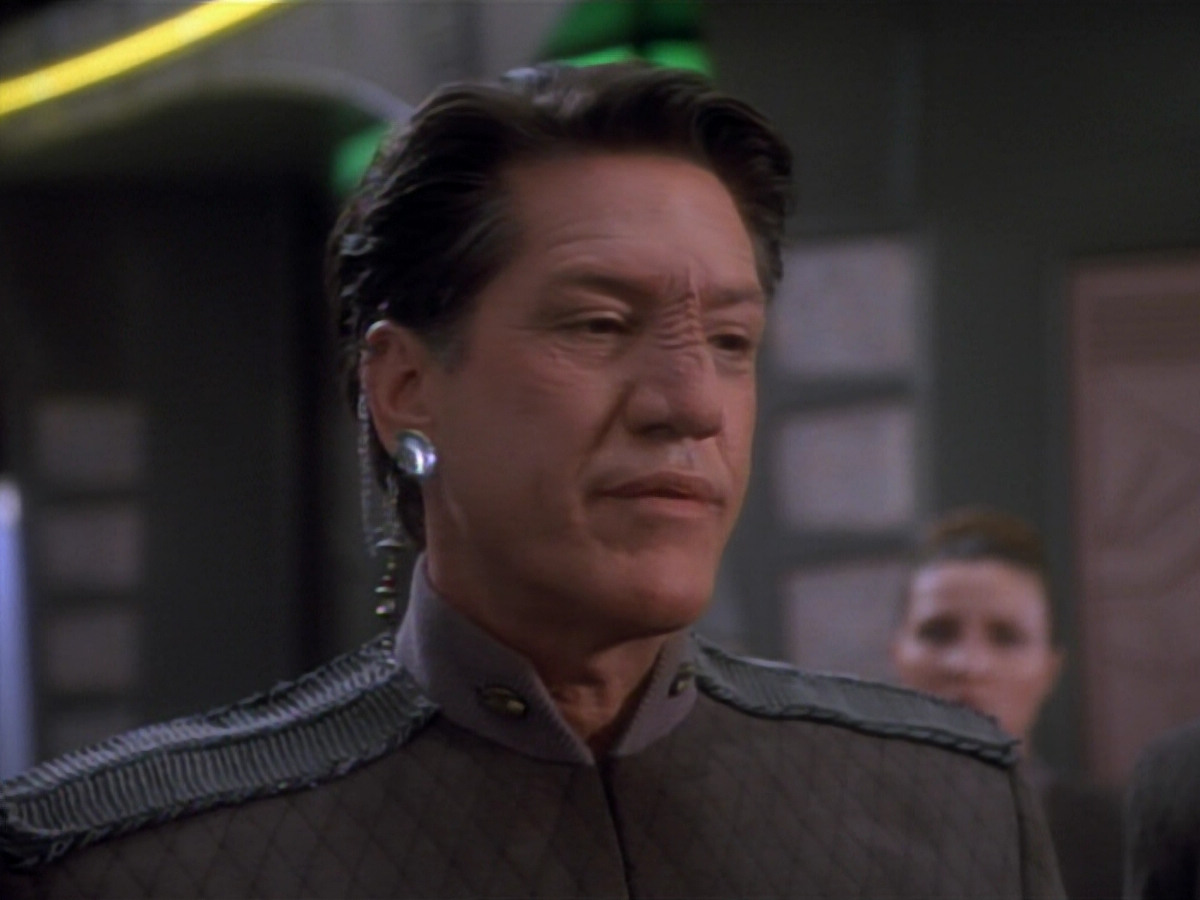 extant_StarTrekDS9_2x03-TheSiege_01427.jpg