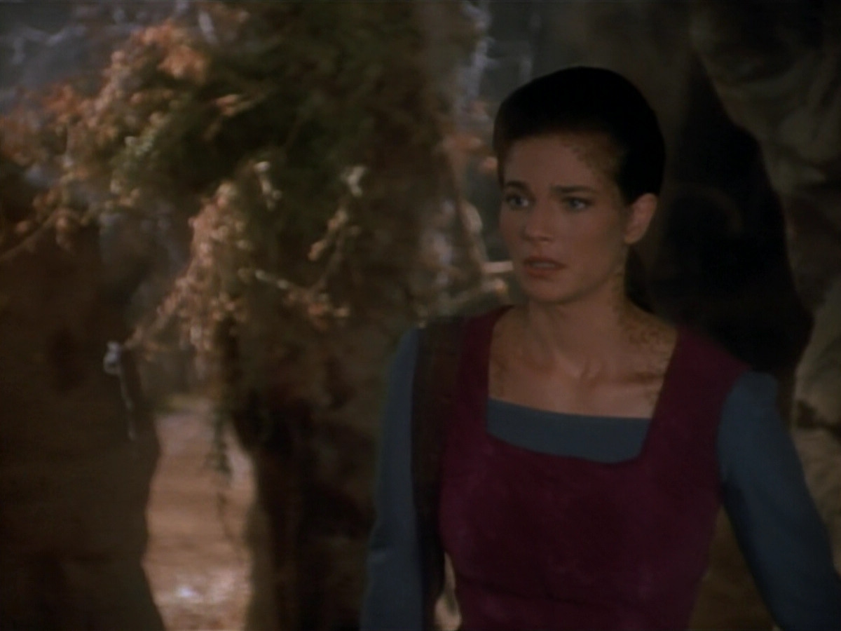 extant_StarTrekDS9_2x03-TheSiege_01499.jpg