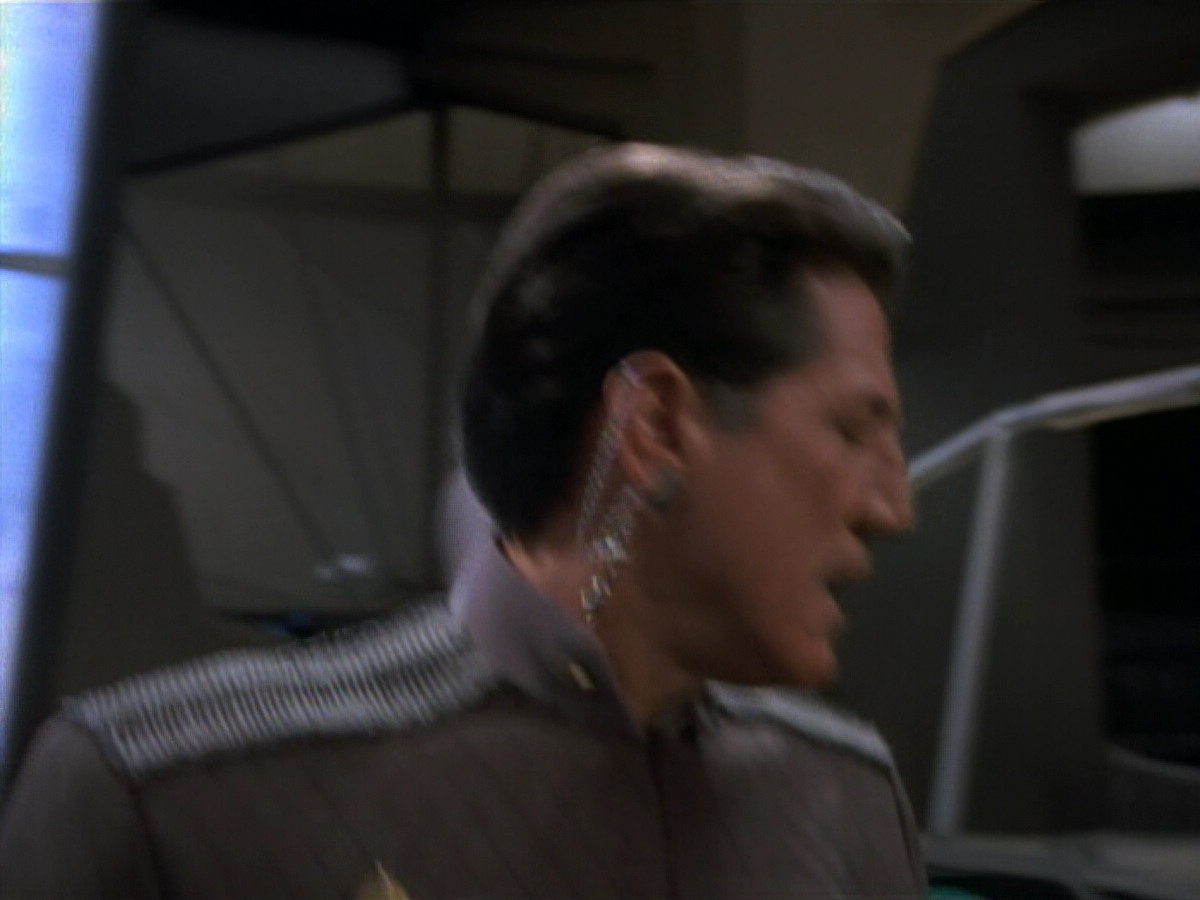 extant_StarTrekDS9_2x03-TheSiege_01637.jpg