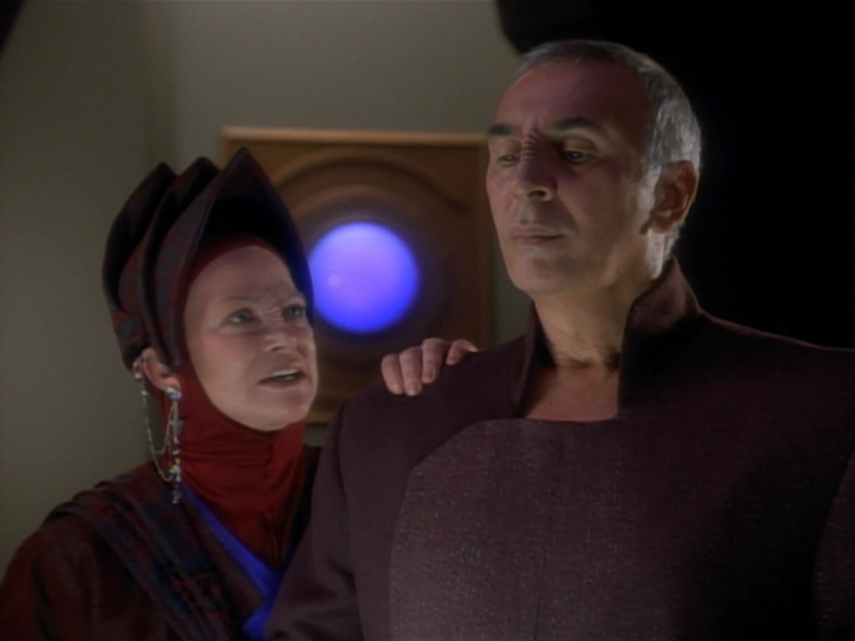 extant_StarTrekDS9_2x03-TheSiege_01755.jpg