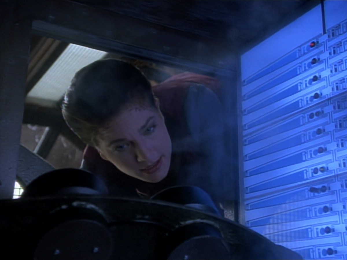 extant_StarTrekDS9_2x03-TheSiege_01821.jpg