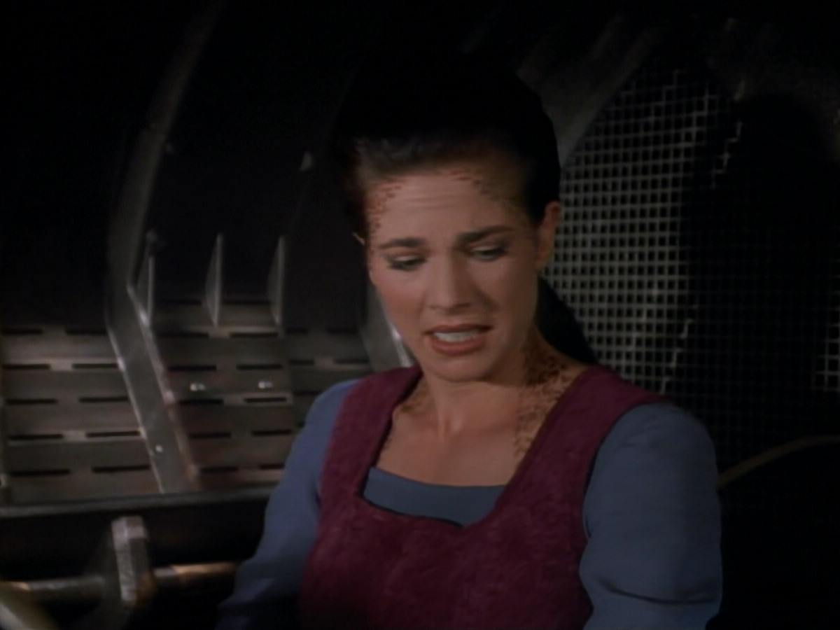 extant_StarTrekDS9_2x03-TheSiege_01849.jpg