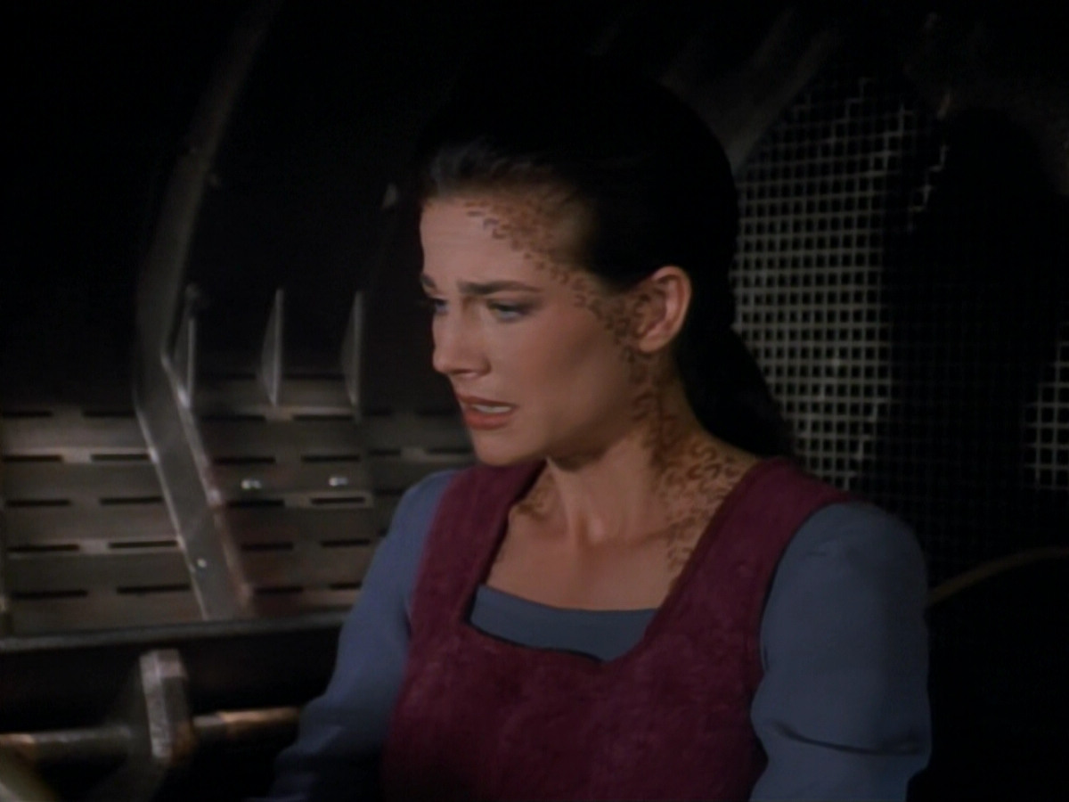 extant_StarTrekDS9_2x03-TheSiege_01850.jpg