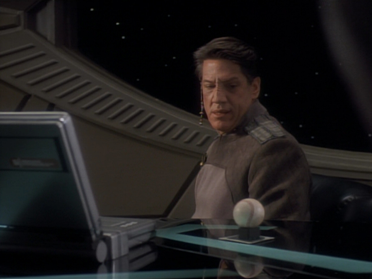 extant_StarTrekDS9_2x03-TheSiege_01885.jpg