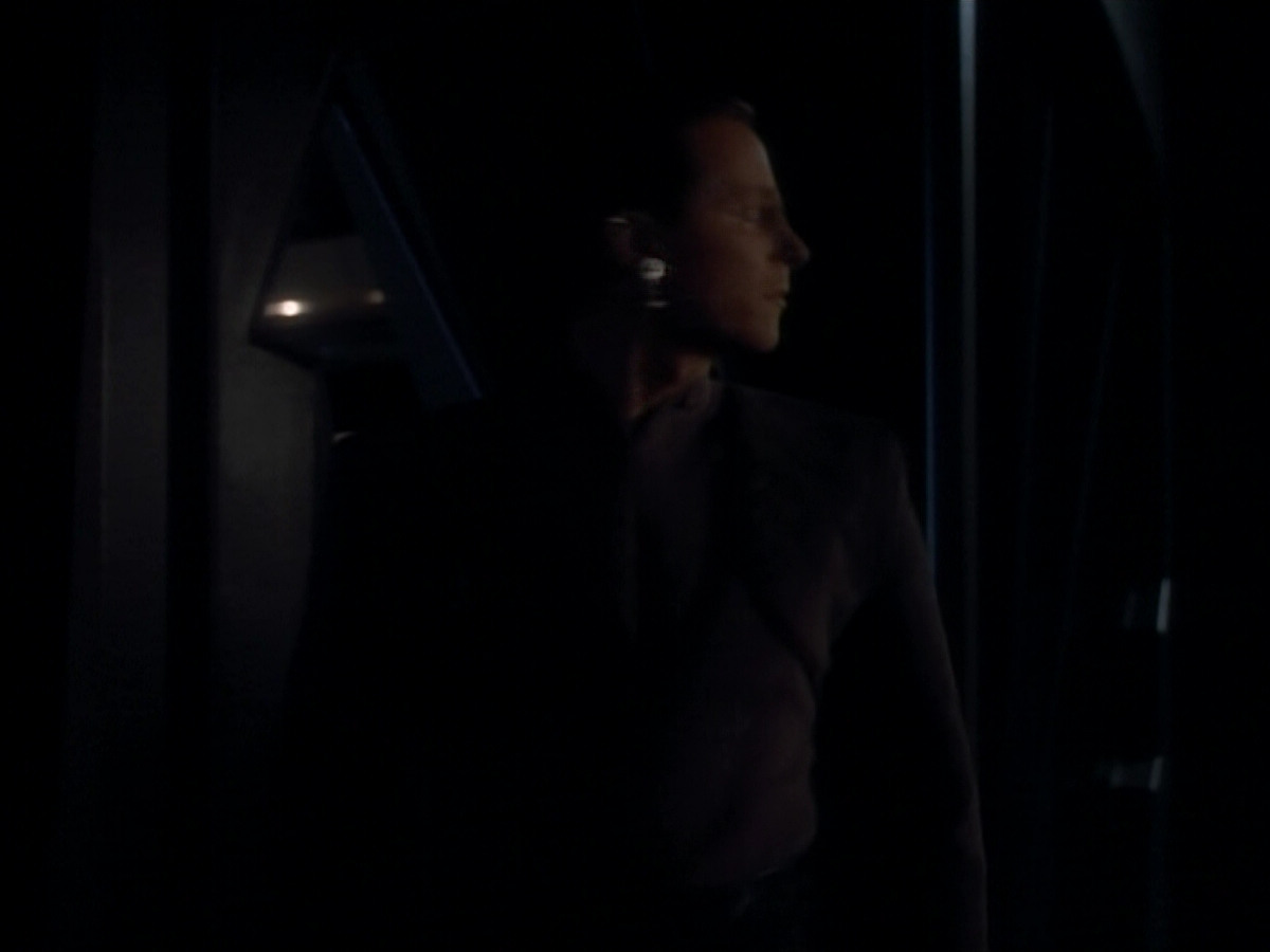 extant_StarTrekDS9_2x03-TheSiege_01902.jpg