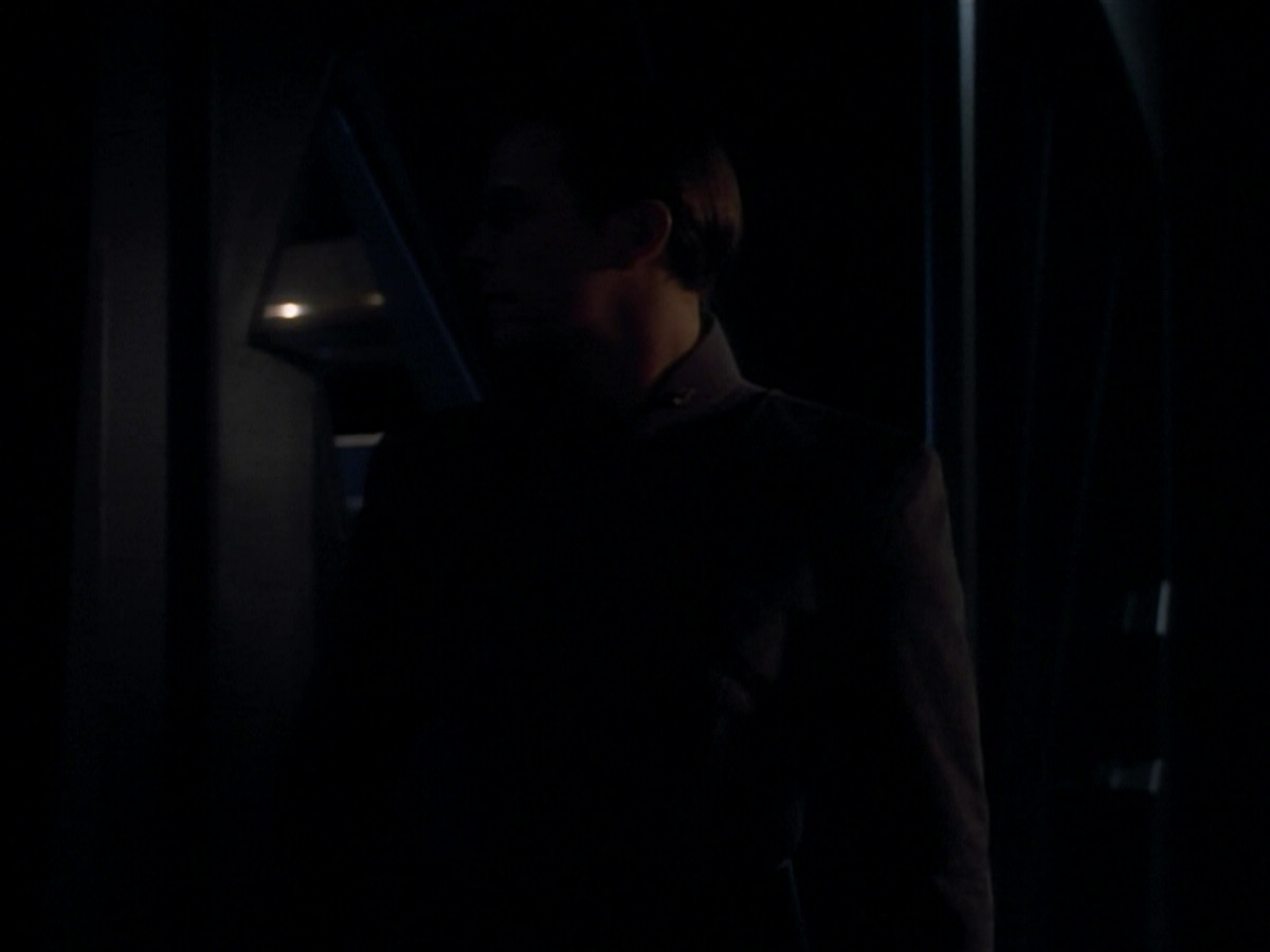 extant_StarTrekDS9_2x03-TheSiege_01910.jpg