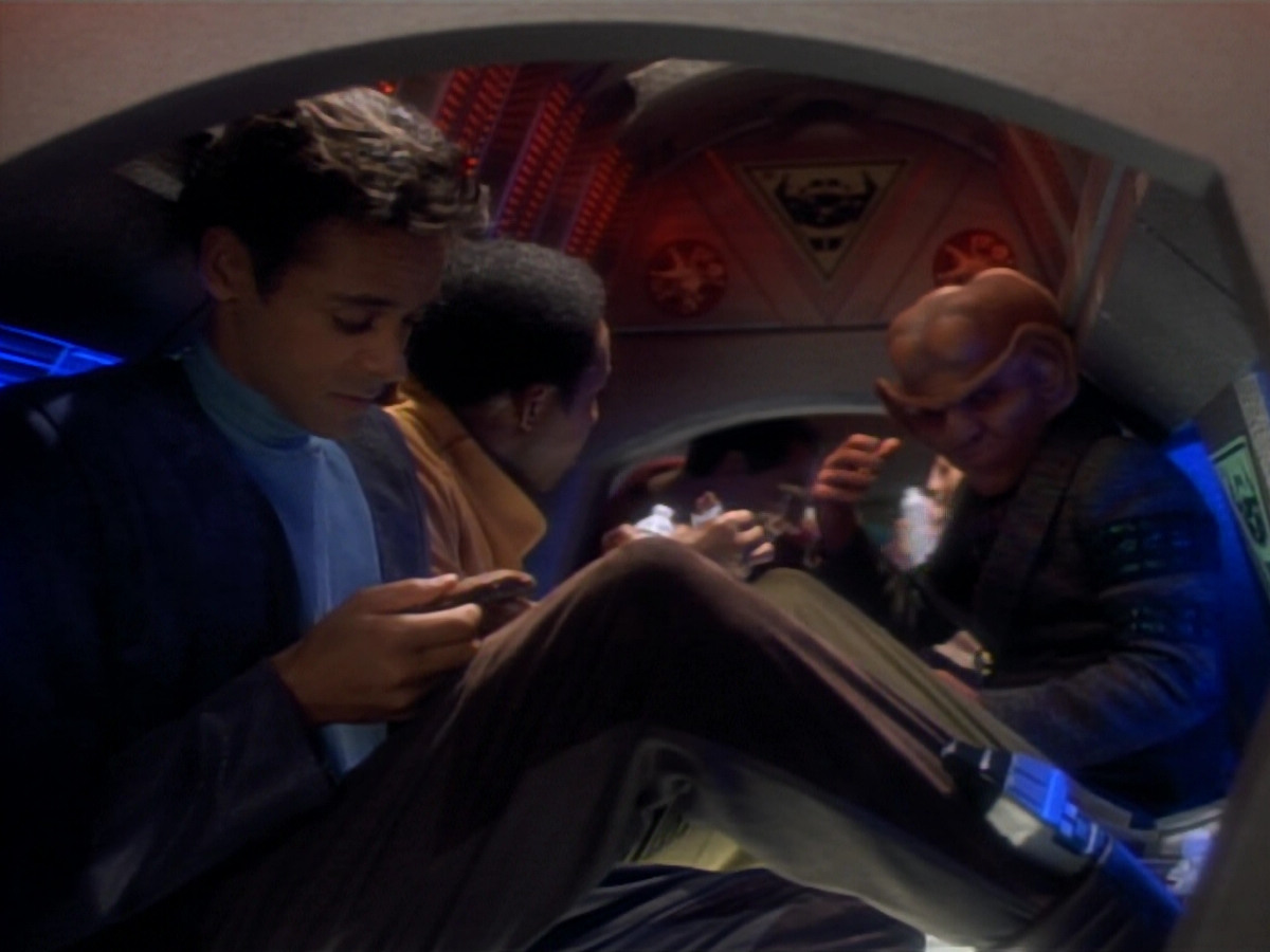 extant_StarTrekDS9_2x03-TheSiege_01995.jpg