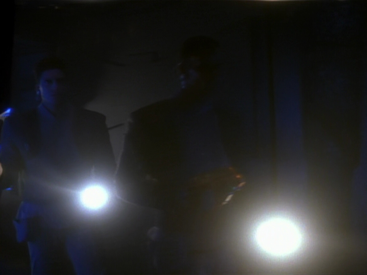 extant_StarTrekDS9_2x03-TheSiege_02018.jpg