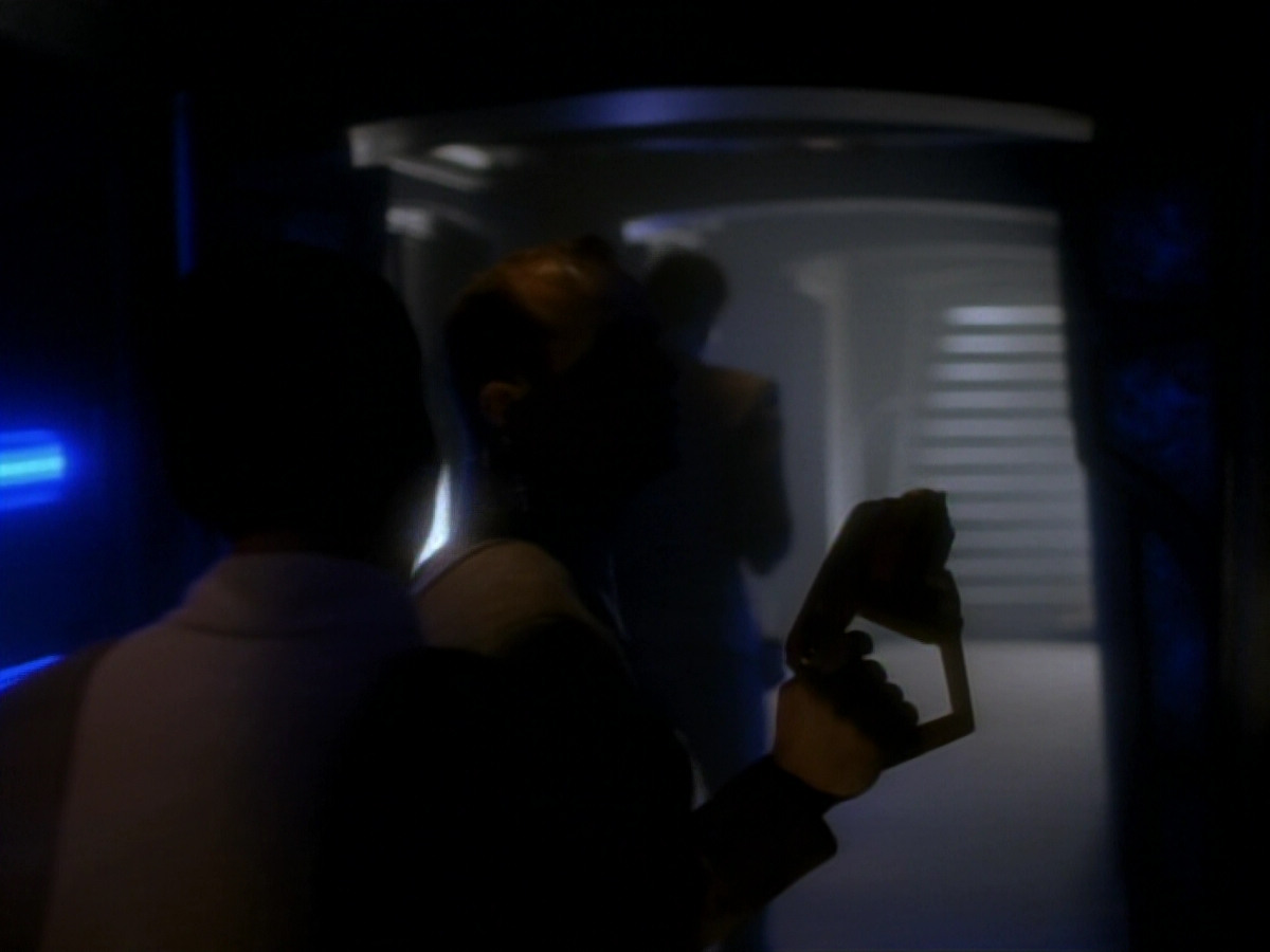 extant_StarTrekDS9_2x03-TheSiege_02020.jpg
