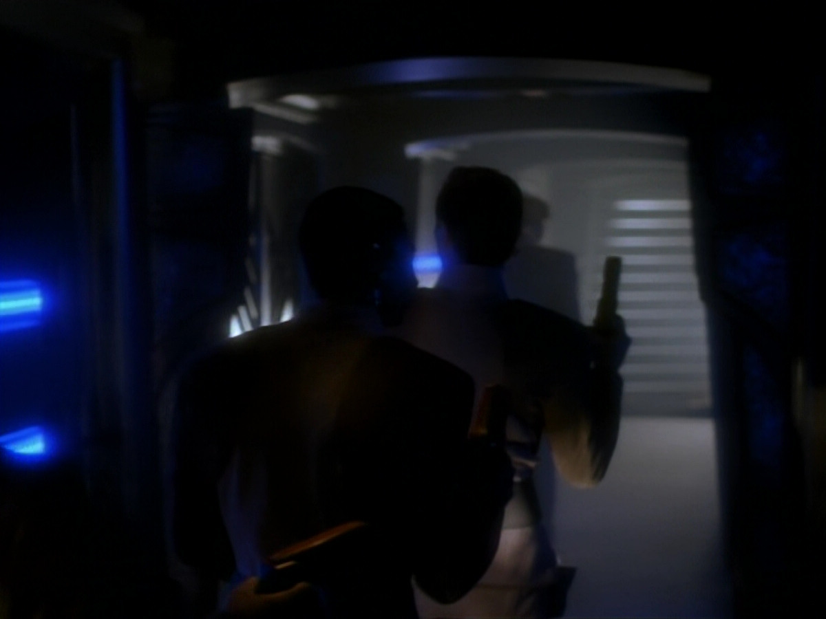 extant_StarTrekDS9_2x03-TheSiege_02022.jpg