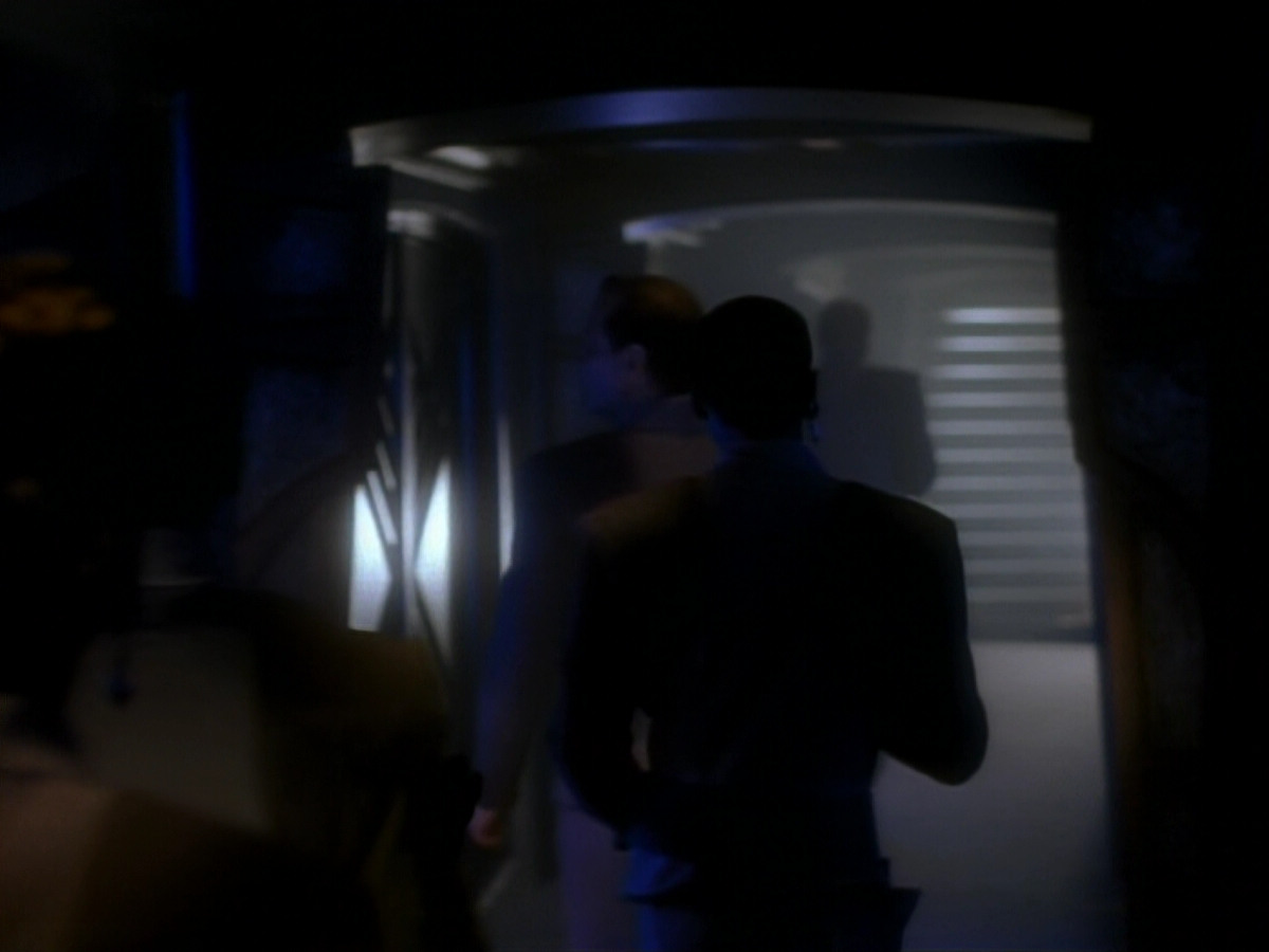 extant_StarTrekDS9_2x03-TheSiege_02023.jpg