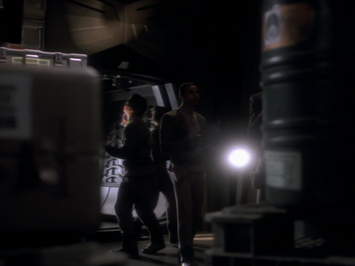 extant_StarTrekDS9_2x03-TheSiege_02082.jpg