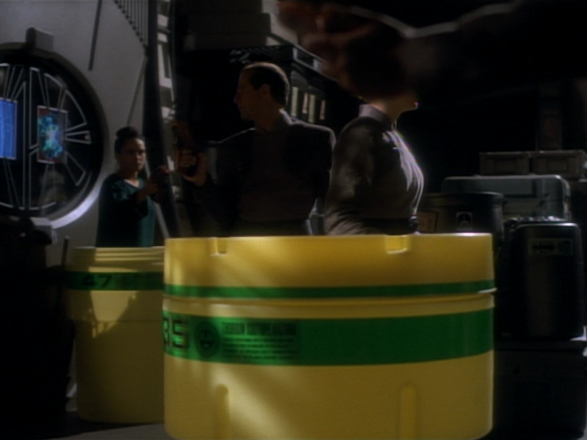 extant_StarTrekDS9_2x03-TheSiege_02111.jpg