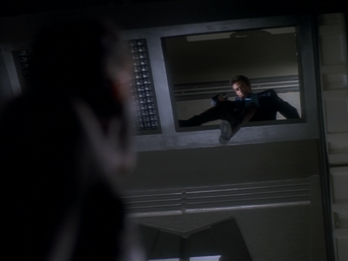 extant_StarTrekDS9_2x03-TheSiege_02113.jpg