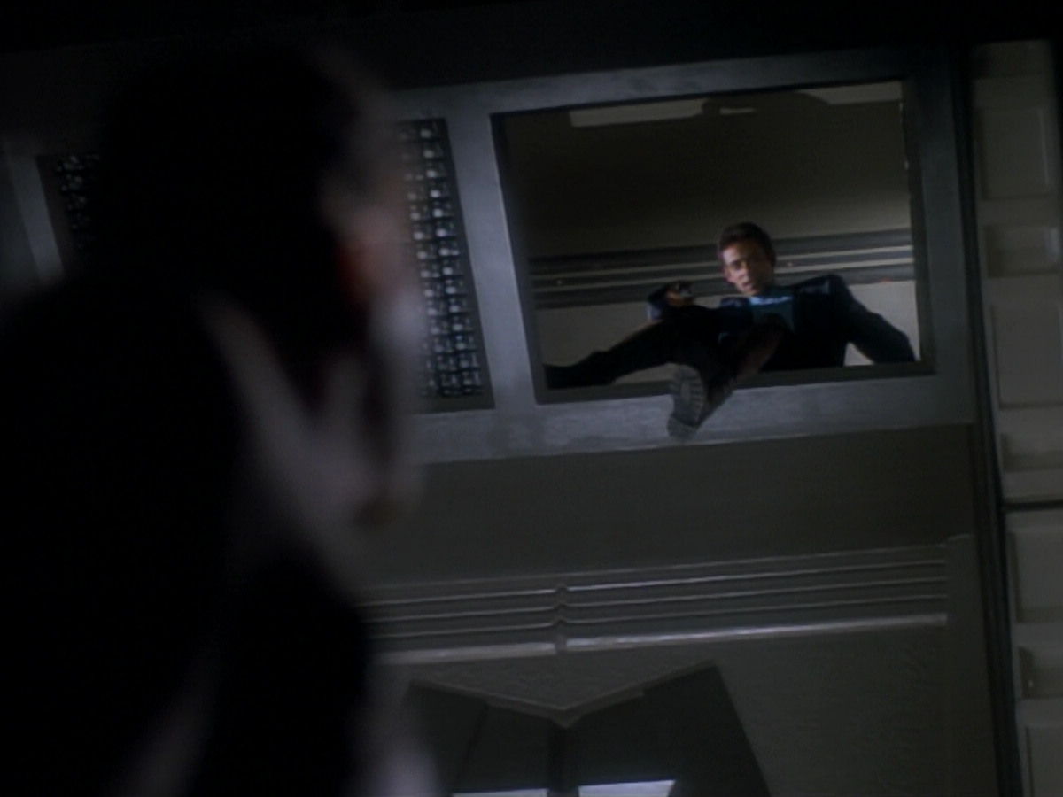 extant_StarTrekDS9_2x03-TheSiege_02118.jpg