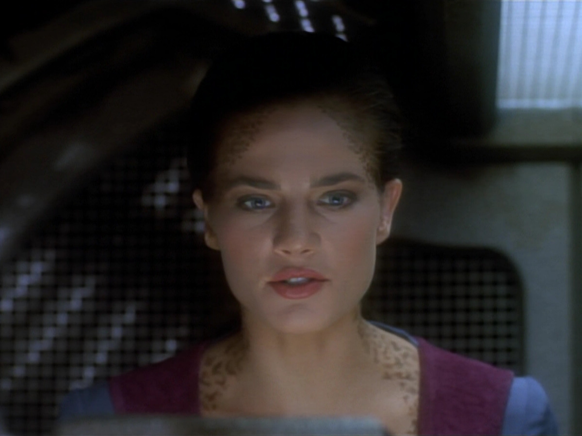 extant_StarTrekDS9_2x03-TheSiege_02156.jpg