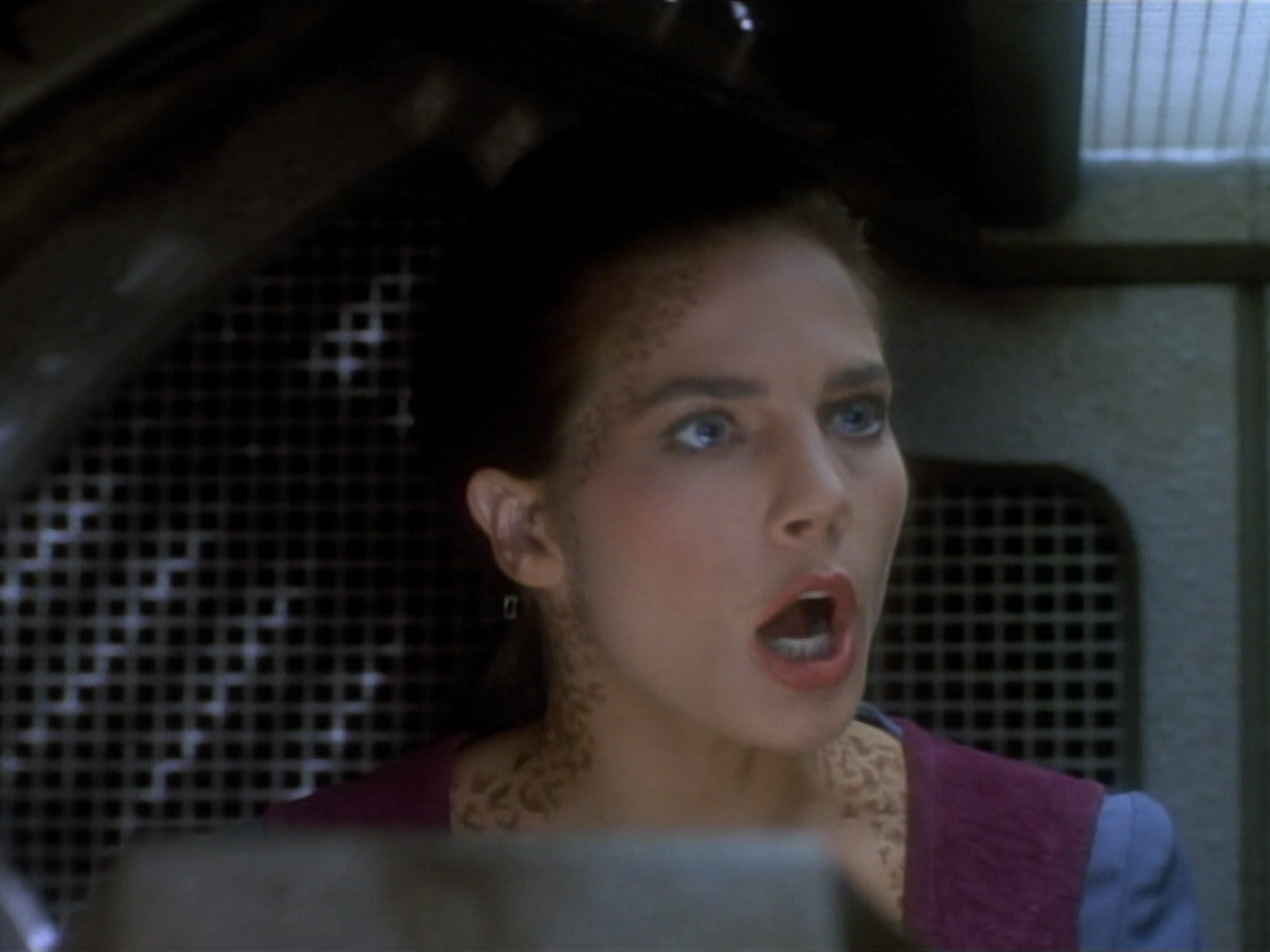 extant_StarTrekDS9_2x03-TheSiege_02161.jpg