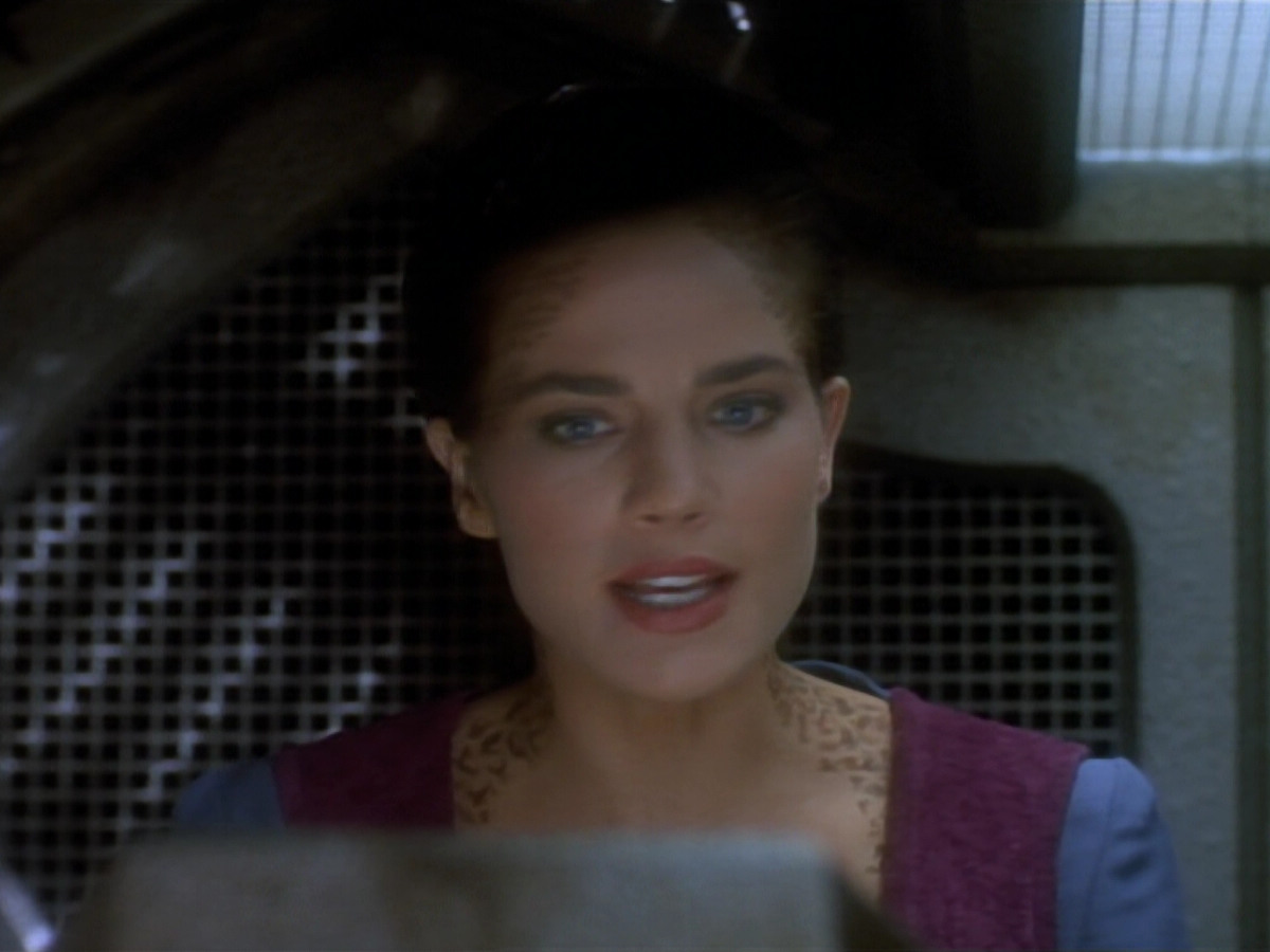 extant_StarTrekDS9_2x03-TheSiege_02163.jpg