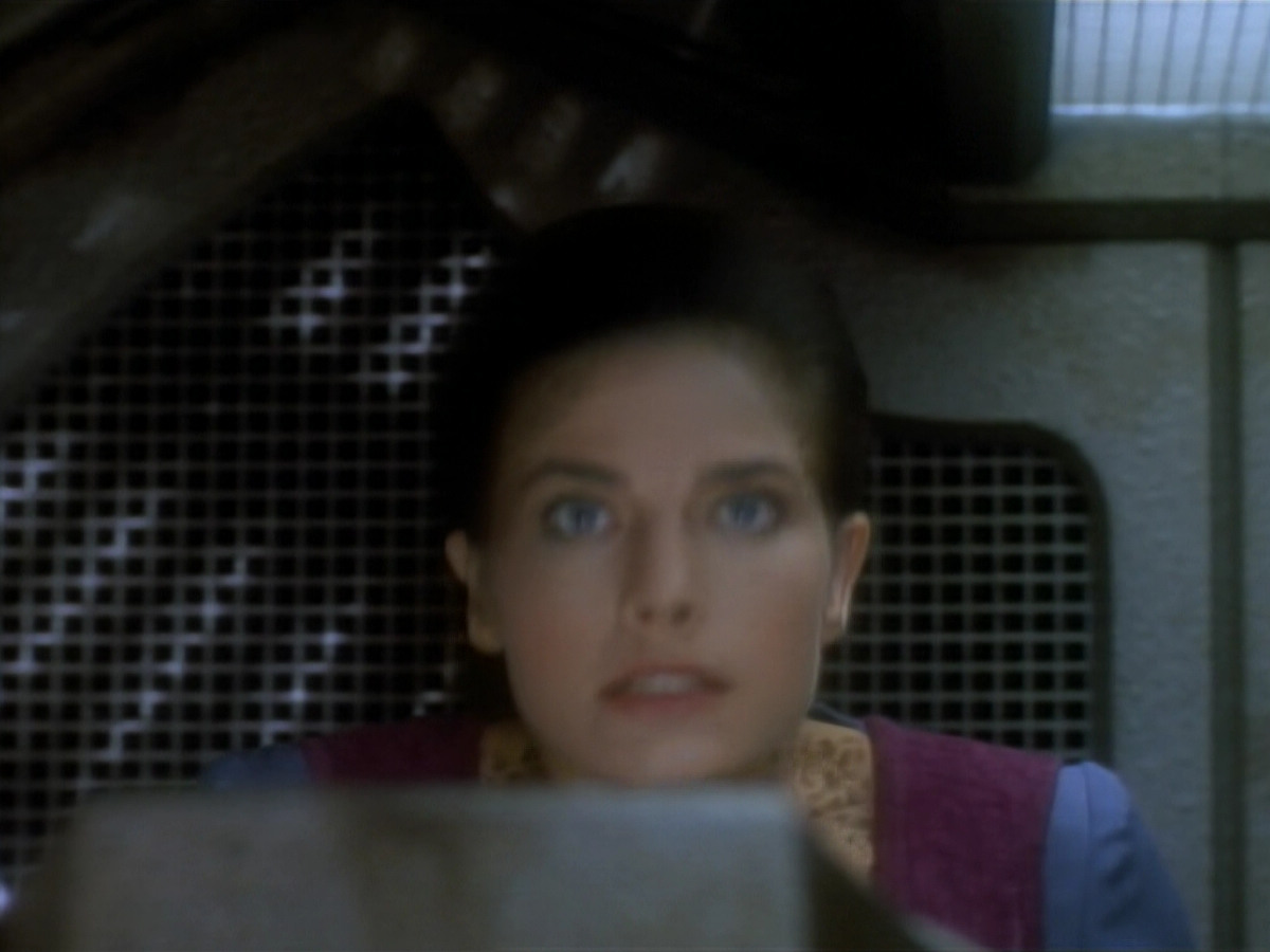 extant_StarTrekDS9_2x03-TheSiege_02225.jpg