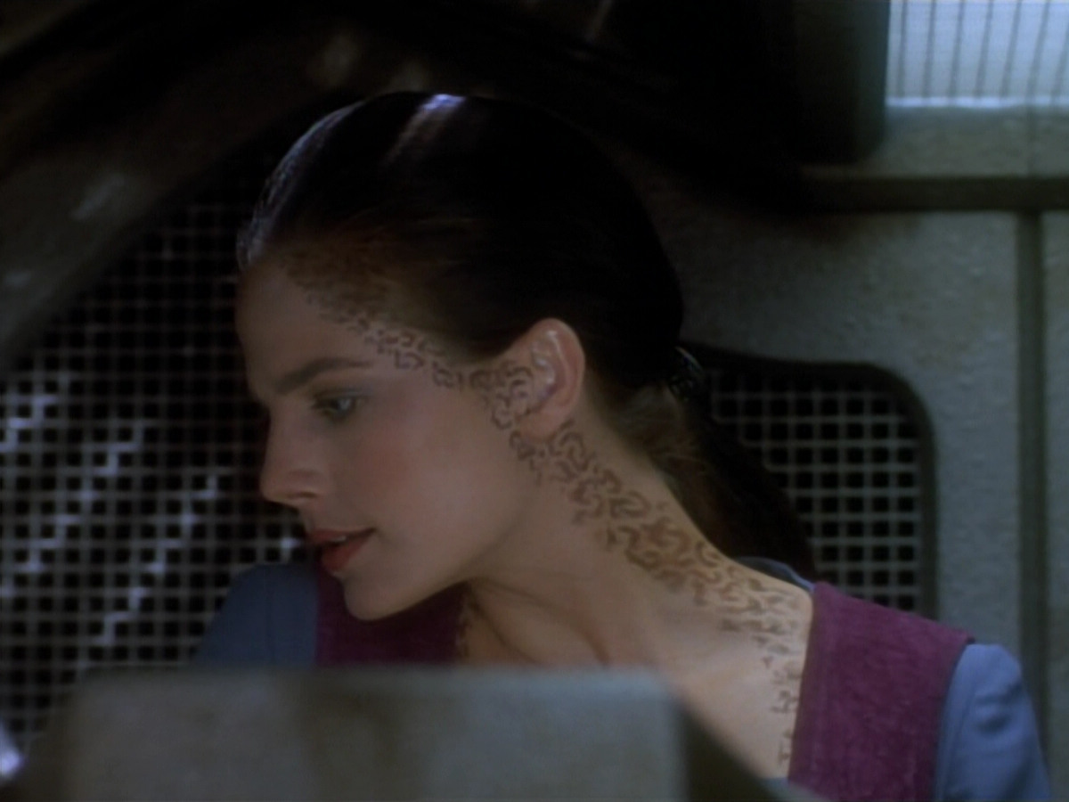 extant_StarTrekDS9_2x03-TheSiege_02232.jpg
