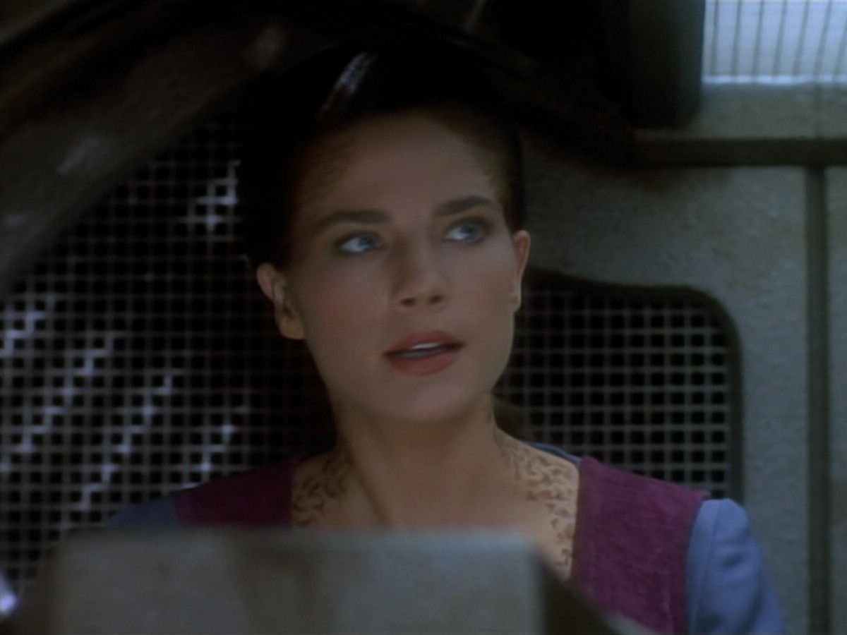 extant_StarTrekDS9_2x03-TheSiege_02233.jpg