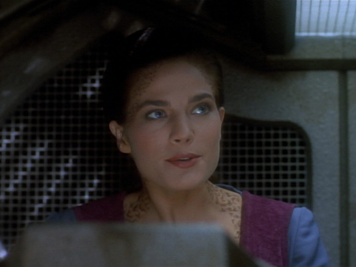 extant_StarTrekDS9_2x03-TheSiege_02234.jpg