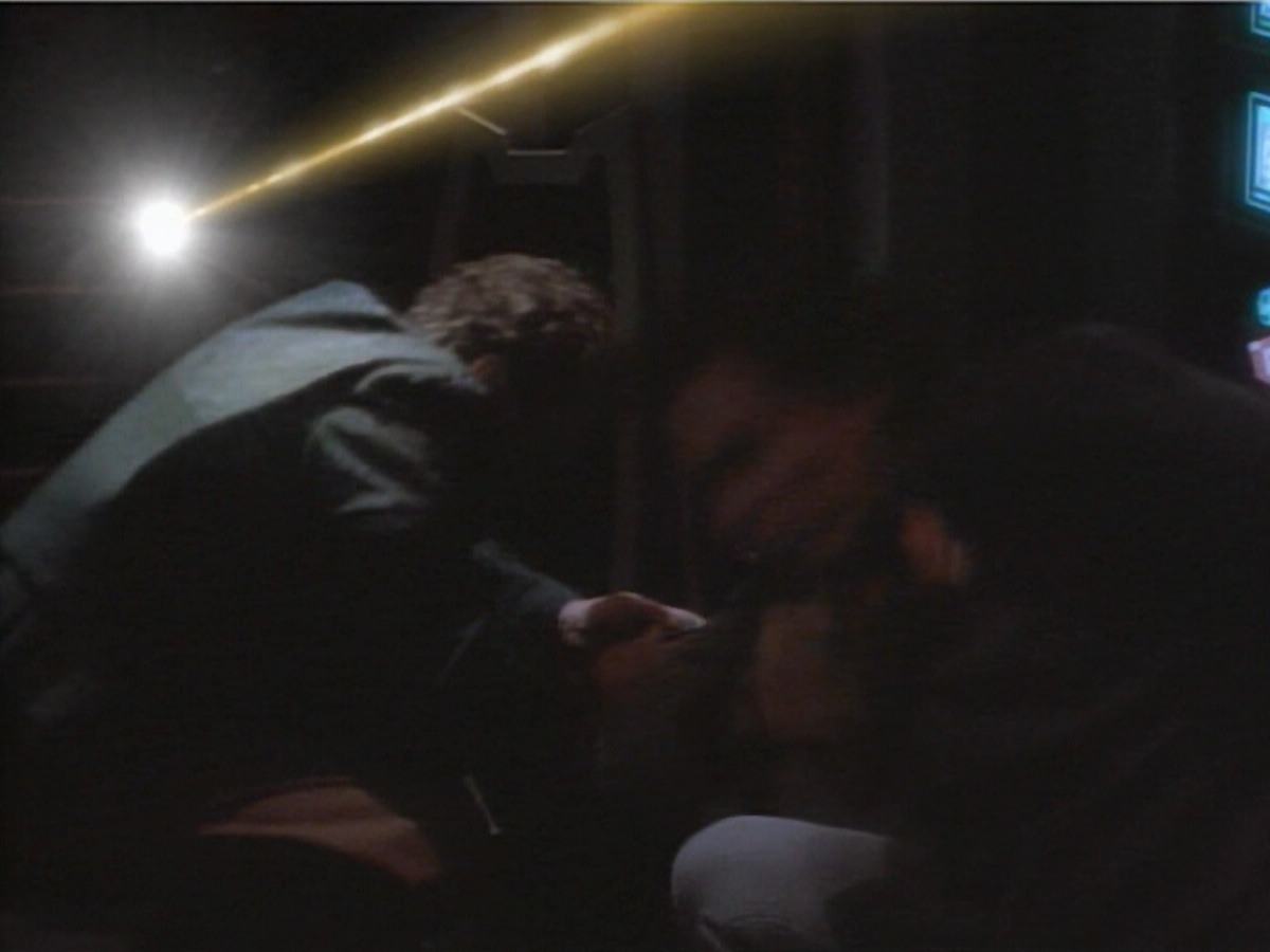 extant_StarTrekDS9_2x03-TheSiege_02285.jpg
