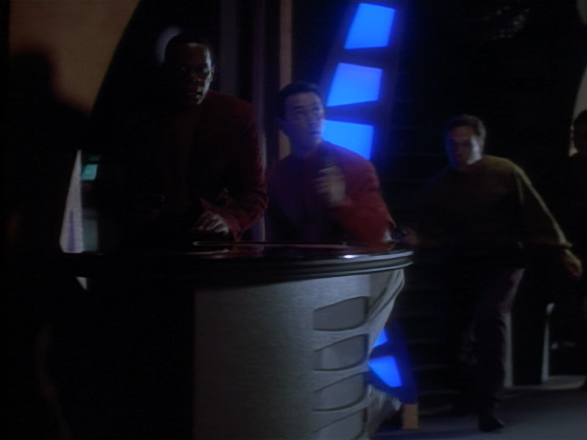 extant_StarTrekDS9_2x03-TheSiege_02339.jpg