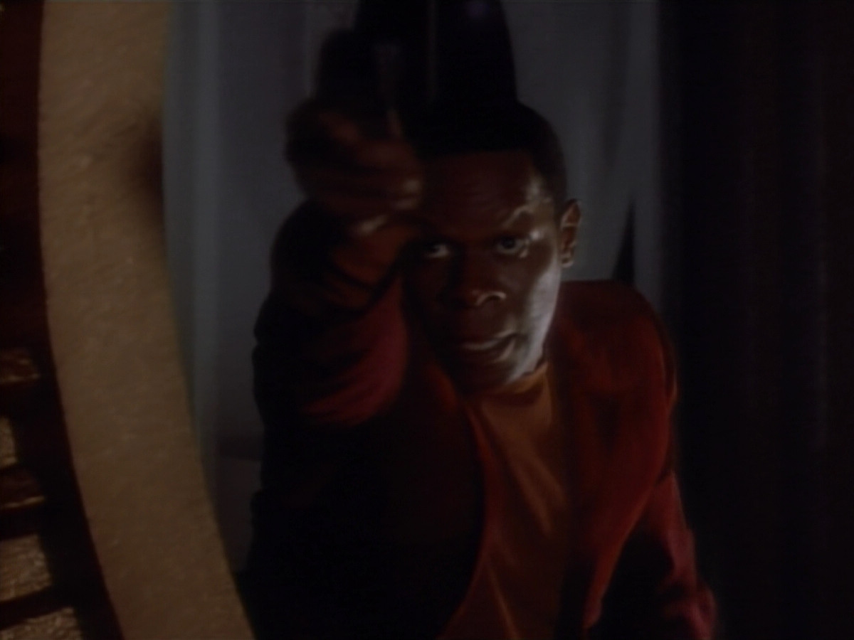 extant_StarTrekDS9_2x03-TheSiege_02350.jpg