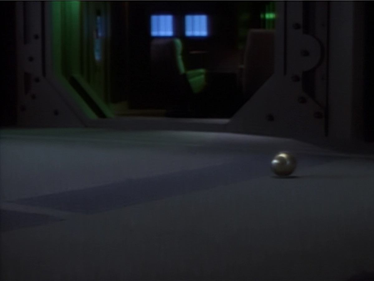 extant_StarTrekDS9_2x03-TheSiege_02361.jpg