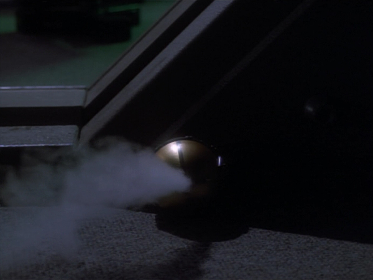extant_StarTrekDS9_2x03-TheSiege_02369.jpg