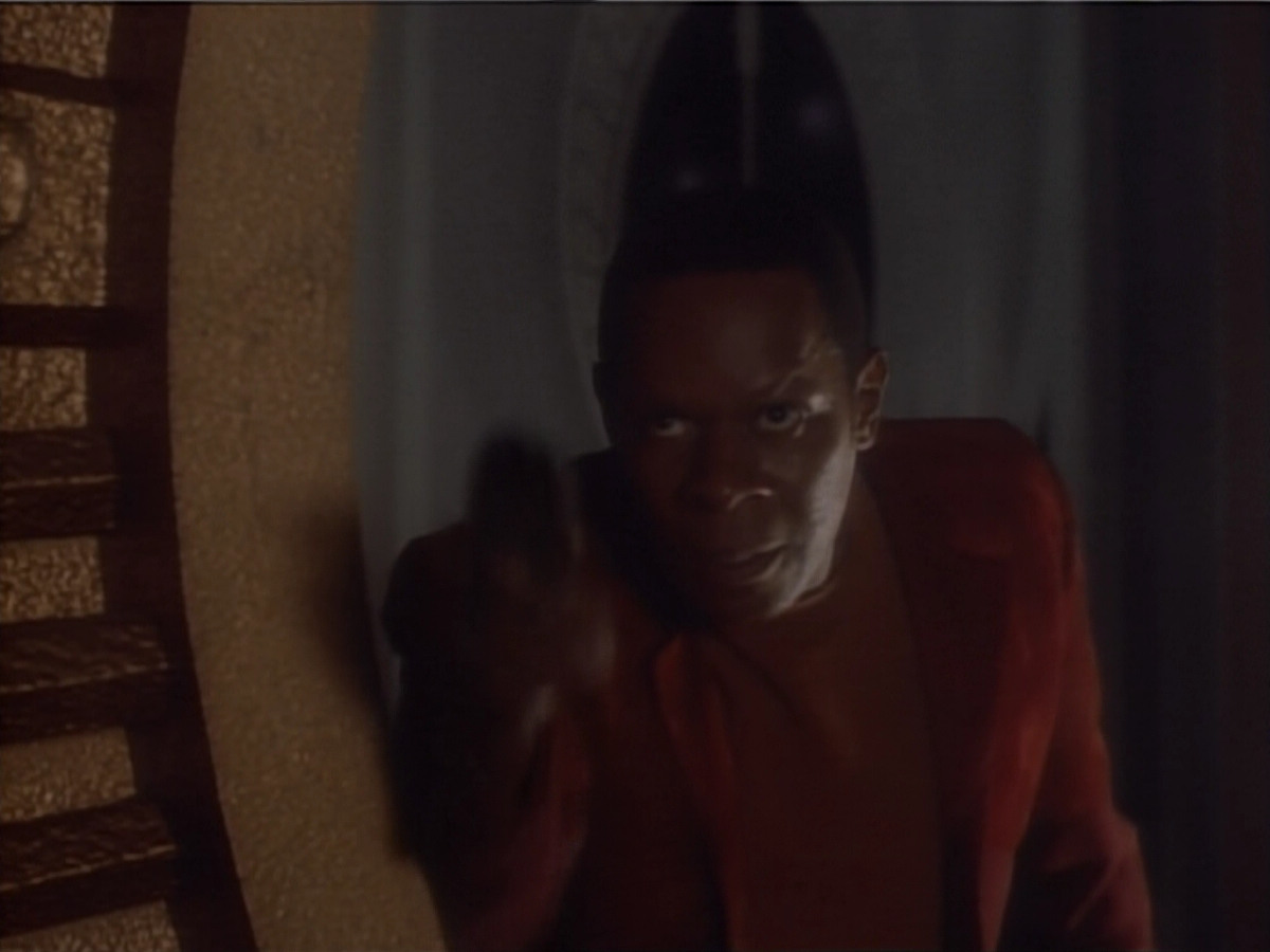extant_StarTrekDS9_2x03-TheSiege_02396.jpg