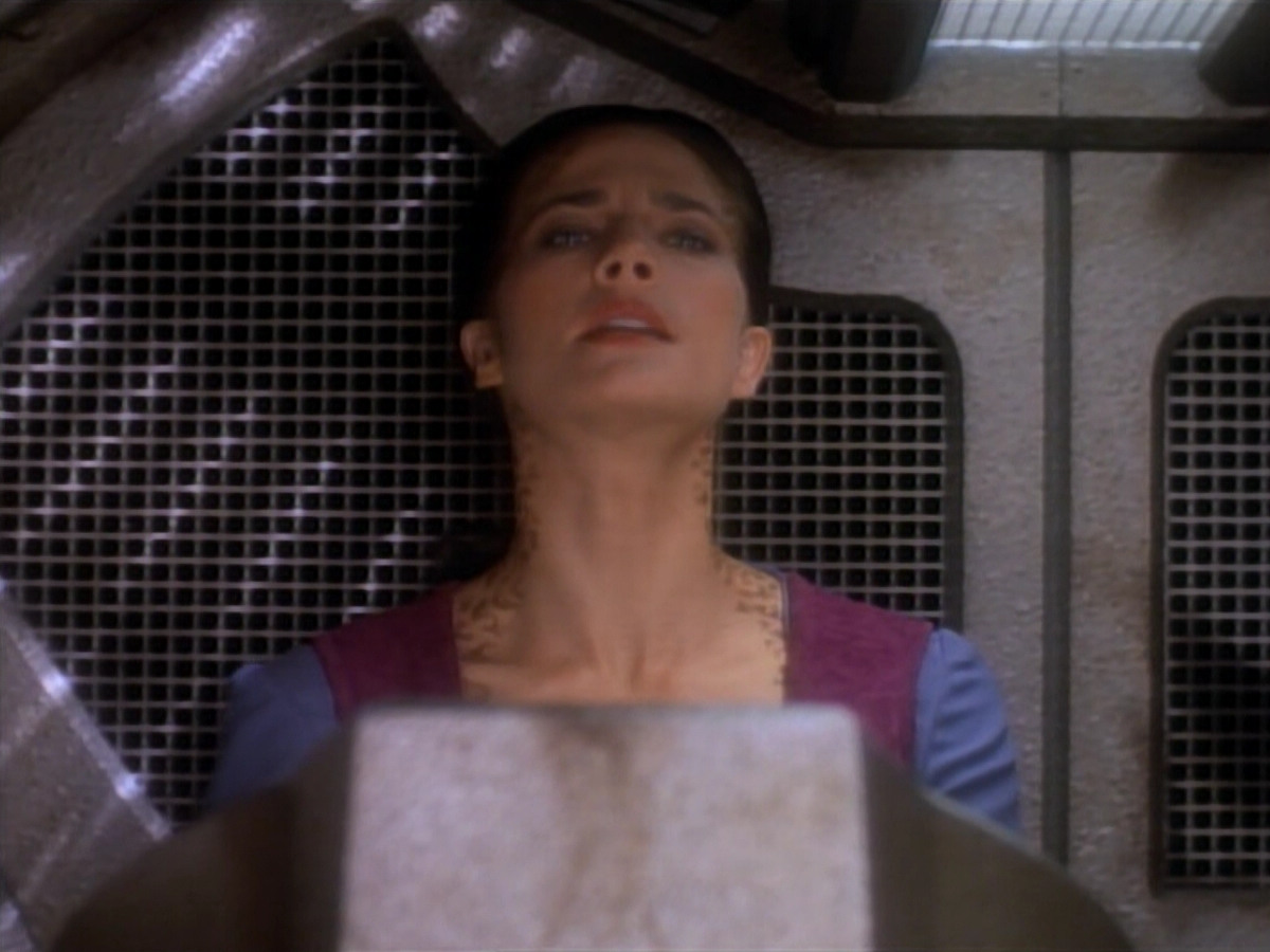 extant_StarTrekDS9_2x03-TheSiege_02493.jpg