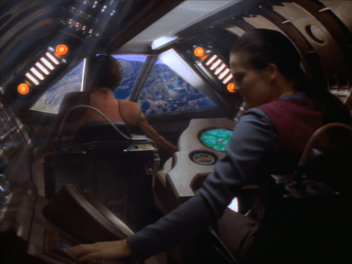 extant_StarTrekDS9_2x03-TheSiege_02564.jpg