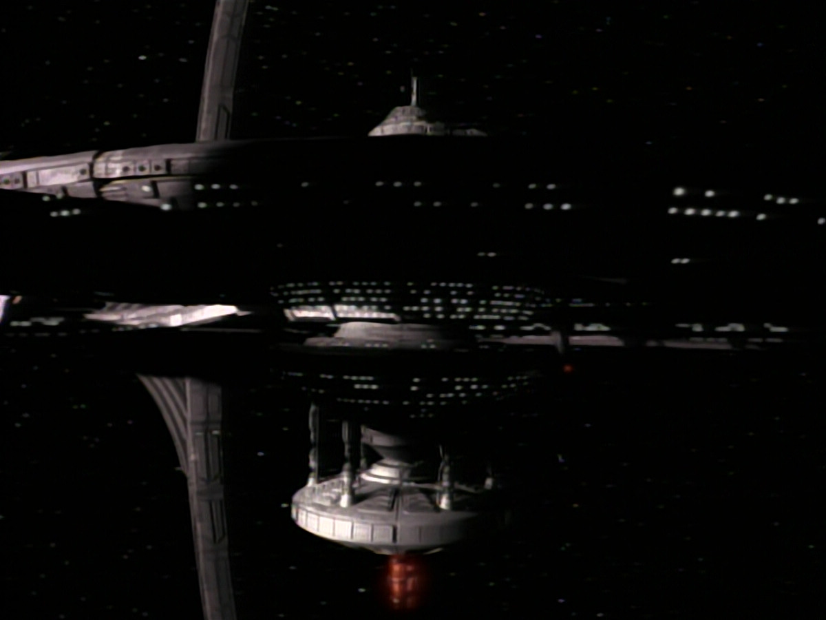 extant_StarTrekDS9_2x03-TheSiege_02583.jpg