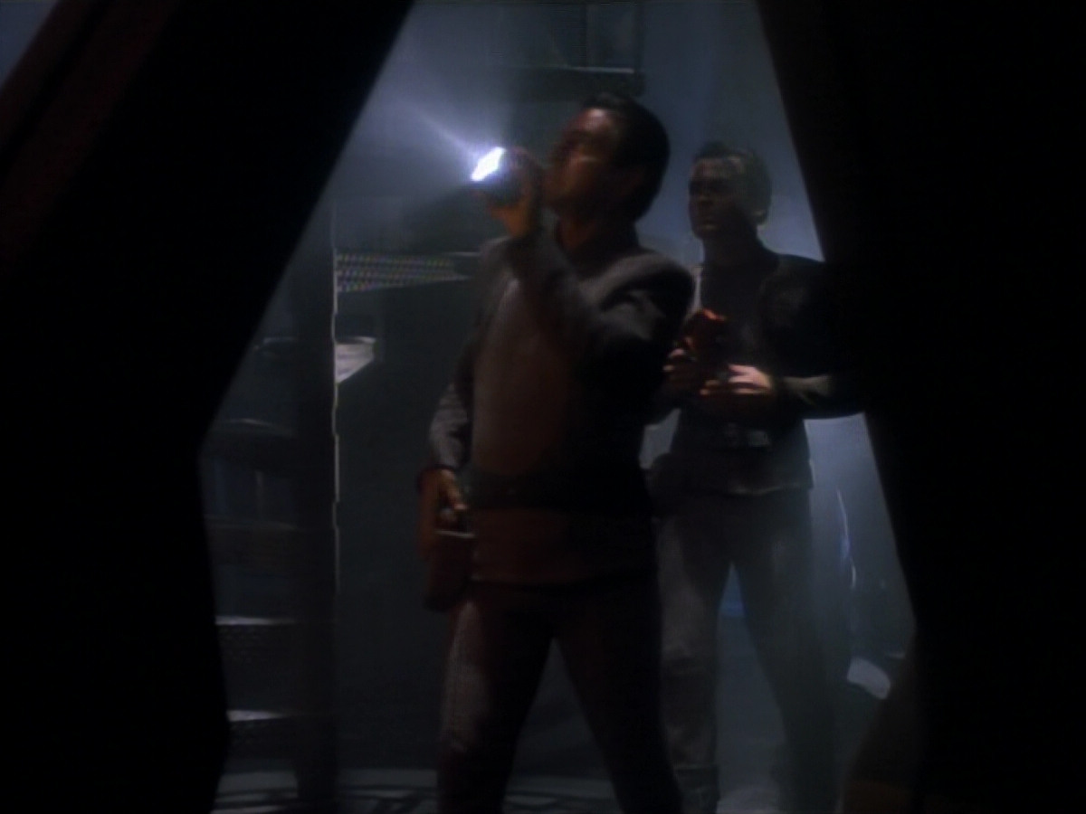 extant_StarTrekDS9_2x03-TheSiege_02585.jpg