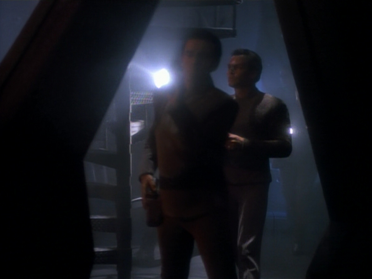 extant_StarTrekDS9_2x03-TheSiege_02586.jpg