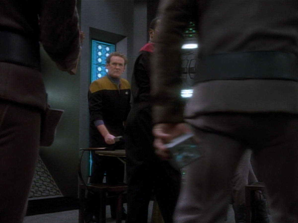 extant_StarTrekDS9_2x03-TheSiege_02630.jpg