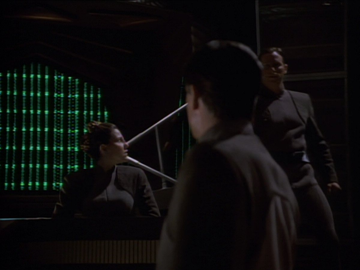 extant_StarTrekDS9_2x03-TheSiege_02720.jpg