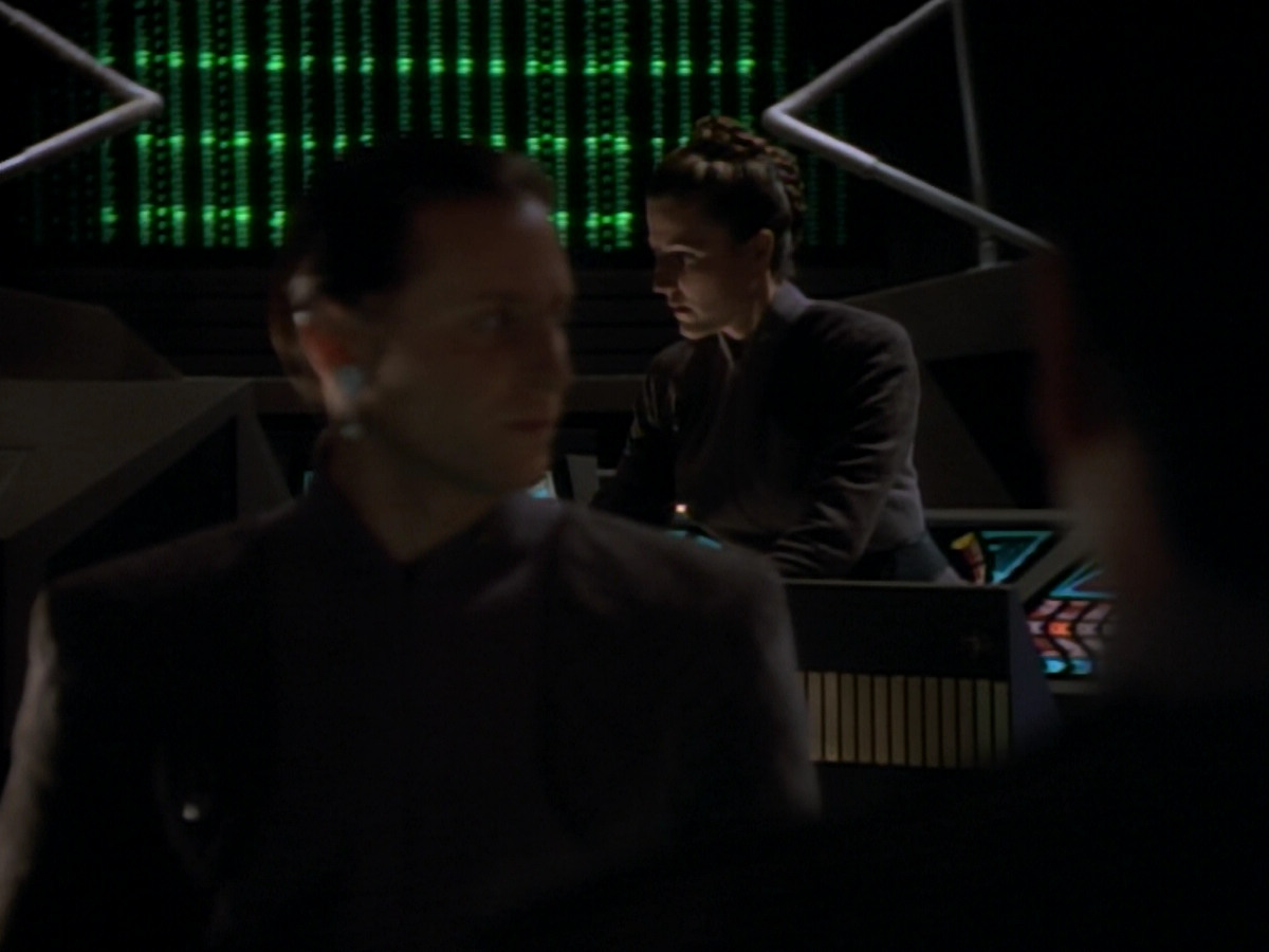 extant_StarTrekDS9_2x03-TheSiege_02755.jpg