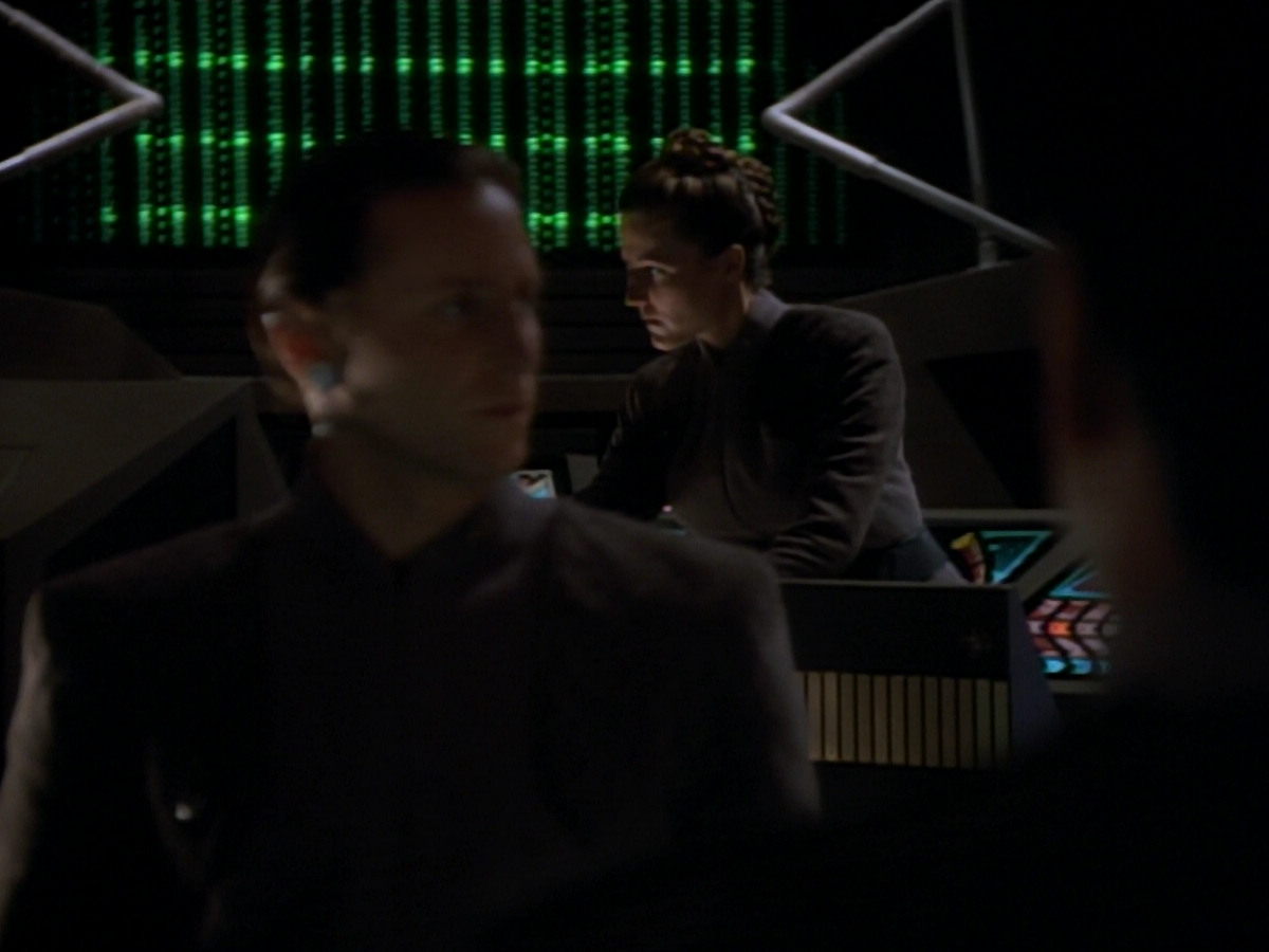 extant_StarTrekDS9_2x03-TheSiege_02756.jpg