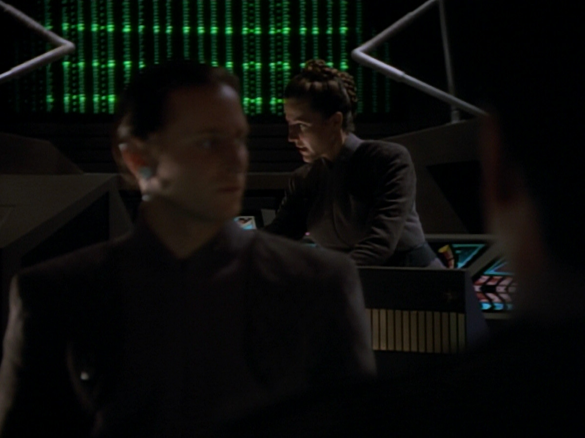 extant_StarTrekDS9_2x03-TheSiege_02757.jpg