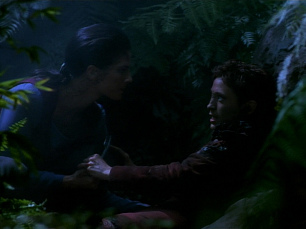 extant_StarTrekDS9_2x03-TheSiege_02812.jpg