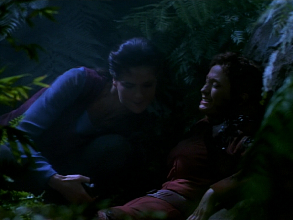 extant_StarTrekDS9_2x03-TheSiege_02824.jpg
