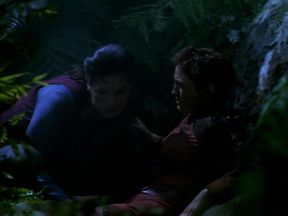 extant_StarTrekDS9_2x03-TheSiege_02831.jpg
