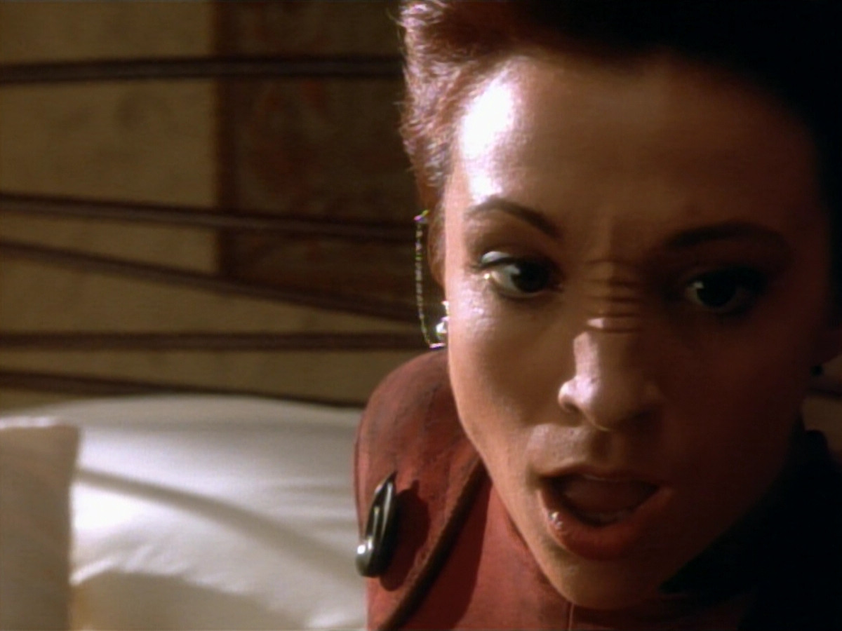 extant_StarTrekDS9_2x03-TheSiege_02991.jpg