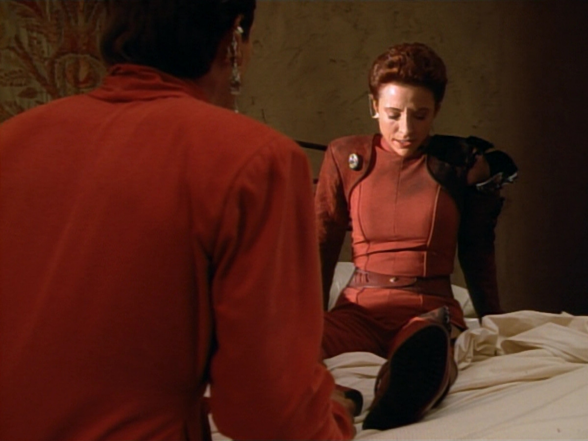 extant_StarTrekDS9_2x03-TheSiege_03006.jpg