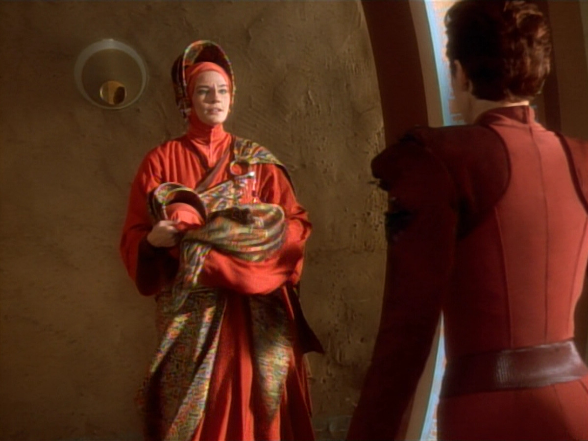 extant_StarTrekDS9_2x03-TheSiege_03053.jpg
