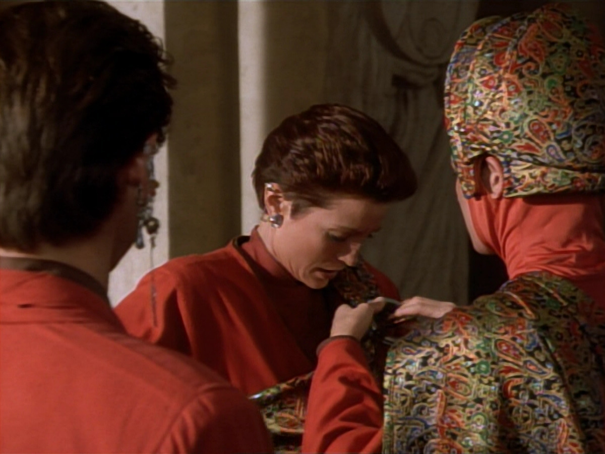 extant_StarTrekDS9_2x03-TheSiege_03077.jpg