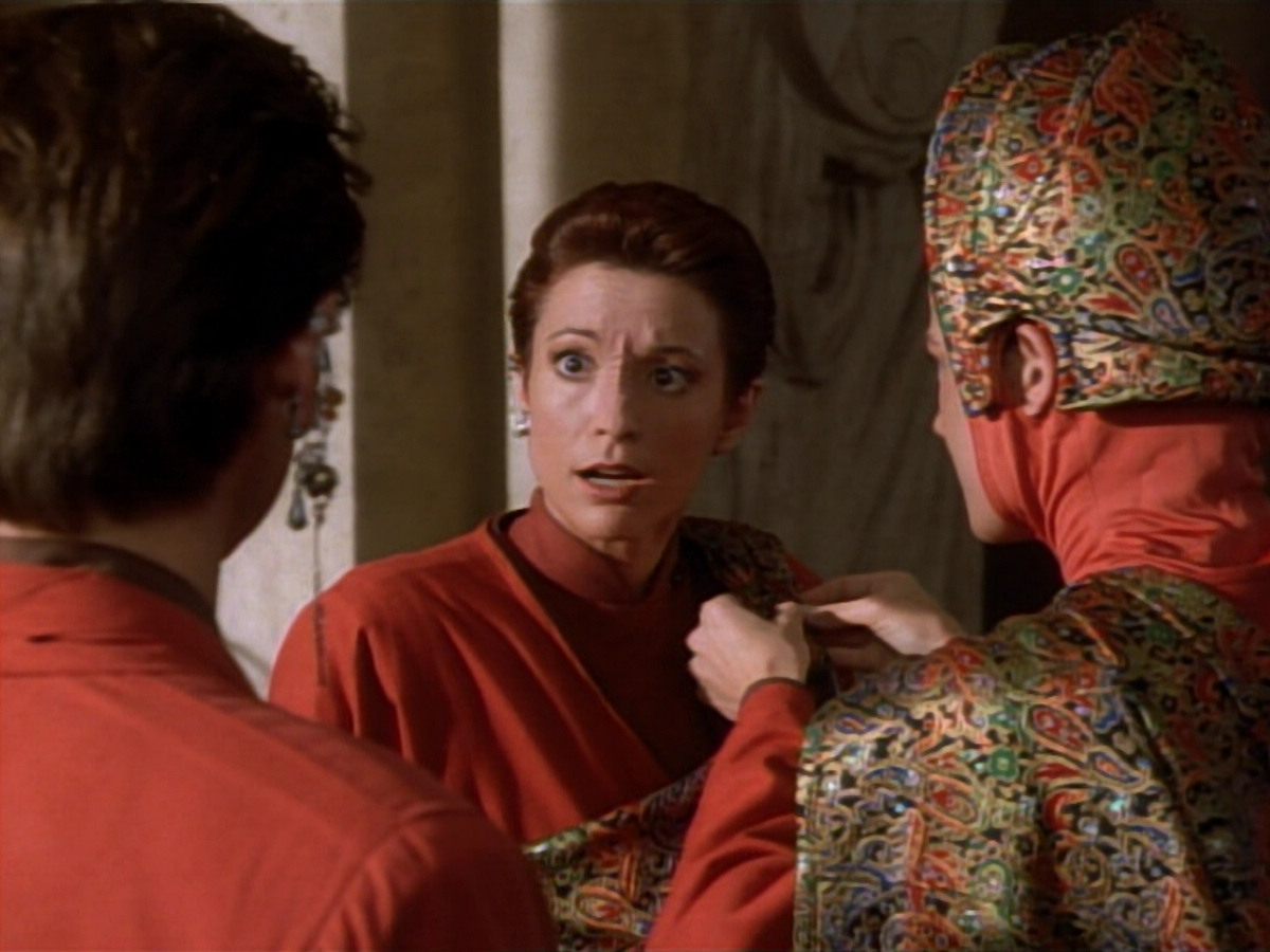 extant_StarTrekDS9_2x03-TheSiege_03084.jpg